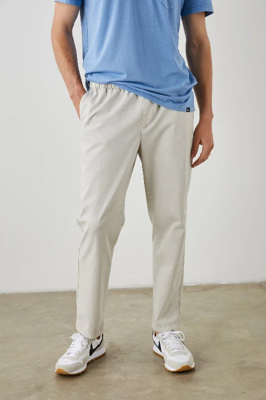 Men's Solid-Colored Pants for VersatilityJULIAN PANT - NATURAL