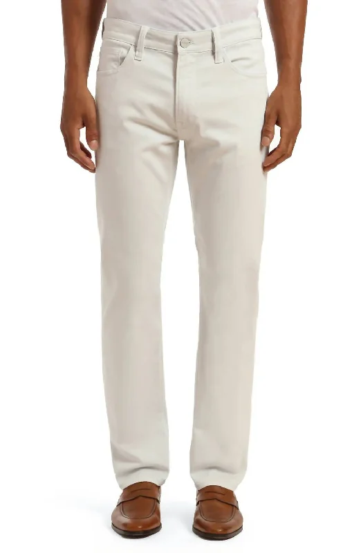 High-Quality Men's JeansCourage Coolmax Performance Jeans In Stone Coolmax