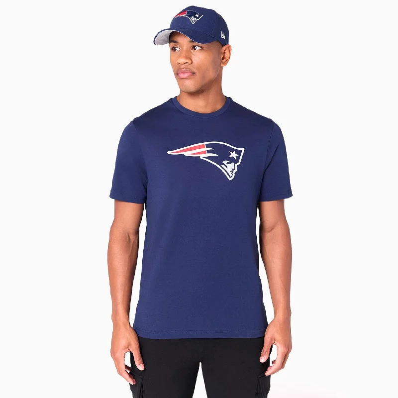 Men's Shirts with Embellished HemlinesNew England Patriots NFL Navy T-Shirt