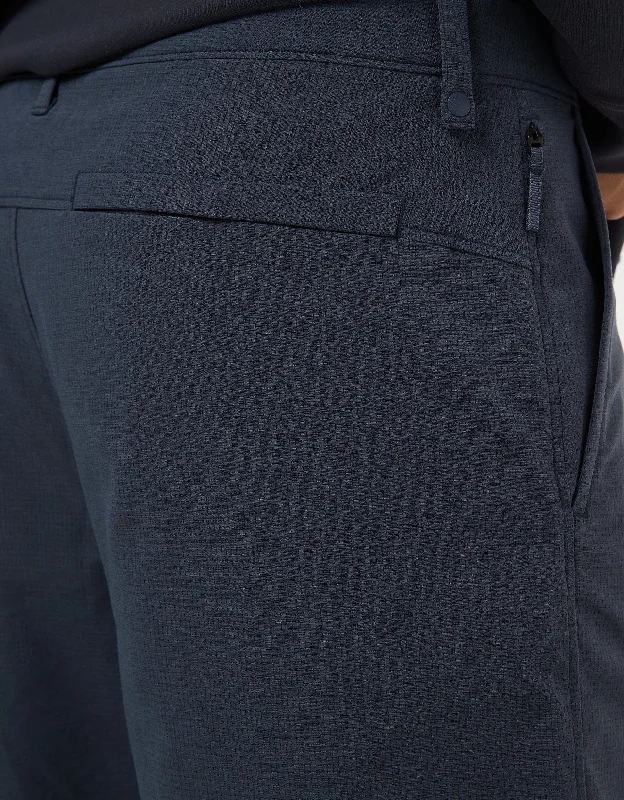 Men's Pants with Adjustable CuffsAE 24/7 Flex 8" Club Short