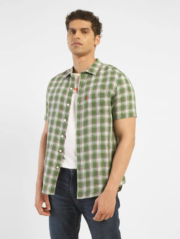 Men's Custom Dress Shirts for a Personalized FitMen's Checkered Slim Fit Shirt