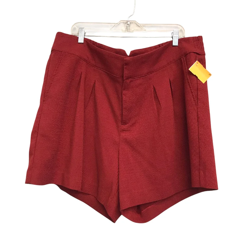 Men's Pants with Cargo PocketsShorts By Torrid In Red, Size:18