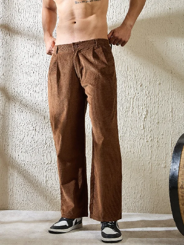 Men's Pants with Pleated FrontsBrown Textured Velvet Pleated Trousers