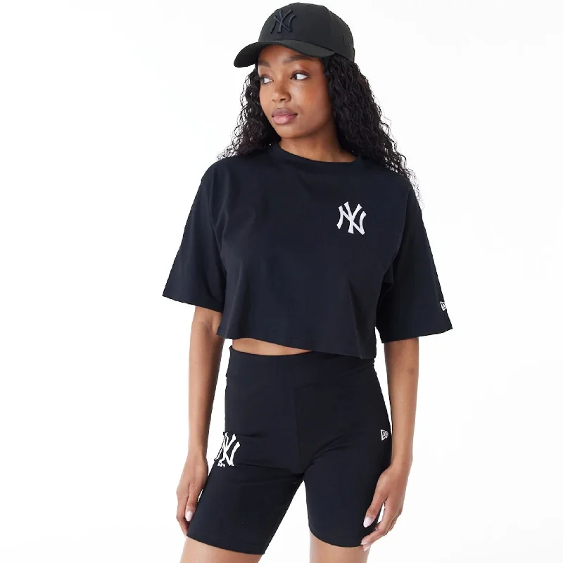 Casual Men's T-ShirtsNew York Yankees Womens MLB Lifestyle Black Crop T-Shirt