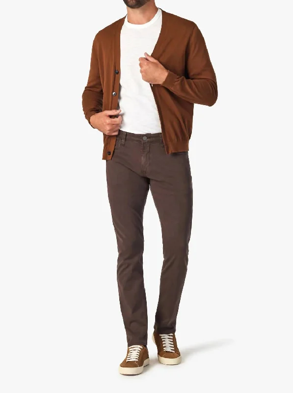 High-Waisted Men's JeansCourage Straight Leg Pants In Fudge Twill