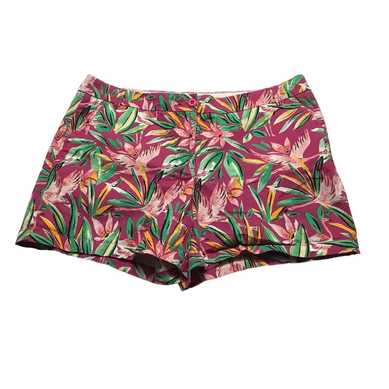 Men's Pants with Turn-Up CuffsShorts By Crown And Ivy  Size: 16