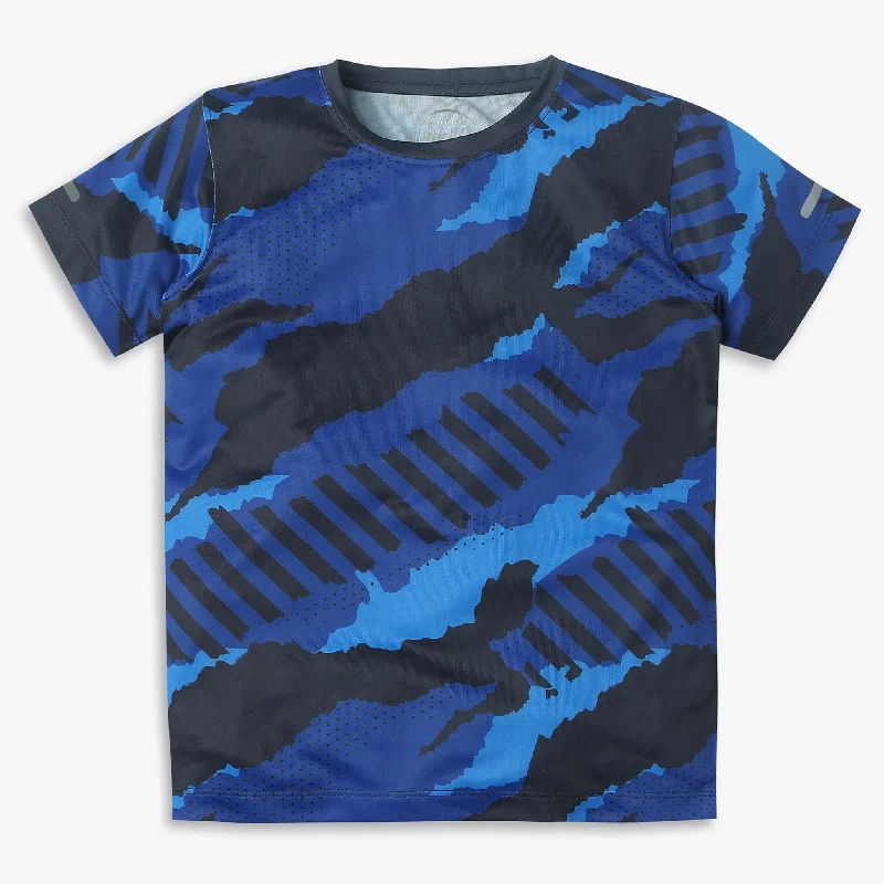 Men's Shirts with Belt AttachmentsBoys Regular Fit Solid T-Shirt
