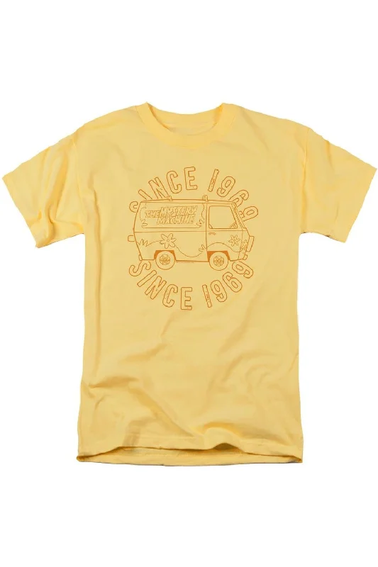 Men's Performance Shirts for SportsScooby Doo Mystery Machine Short Sleeve Adult Tee / T-Shirt