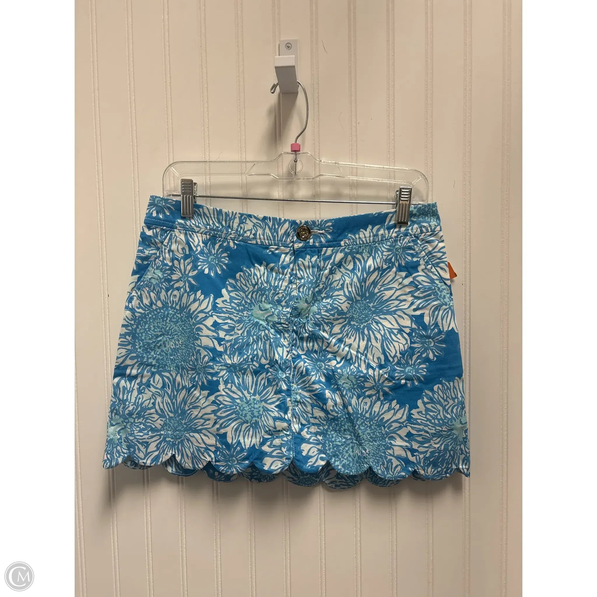 Men's Pants with Water-Resistant FabricShorts Designer By Lilly Pulitzer In Blue & White, Size: 2 Men's Pants with Water-Resistant FabricShorts Designer By Lilly Pulitzer In Blue & White, Size: 2