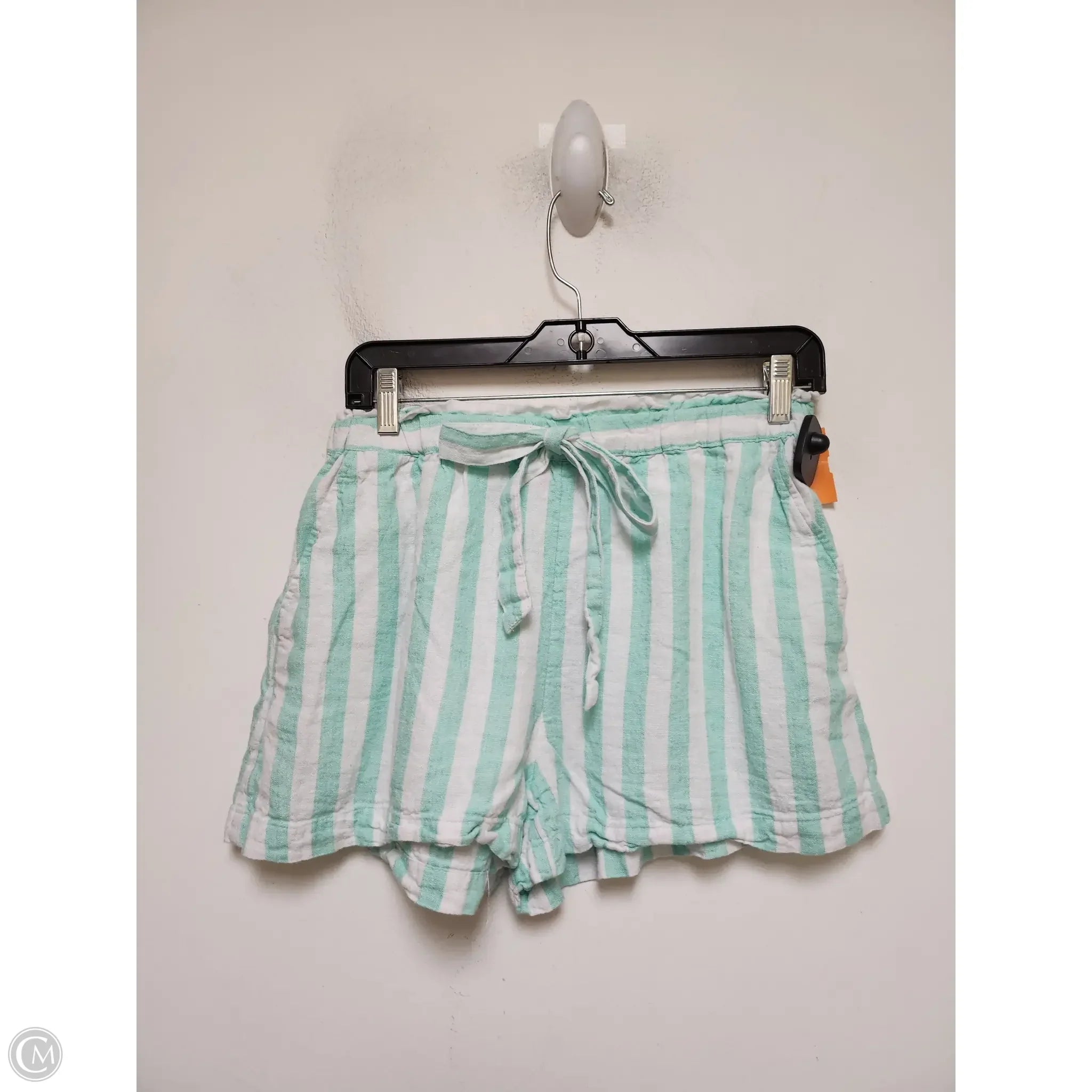 Men's Chino Shorts for Warm WeatherShorts By Target-designer In Striped Pattern, Size: 6 Men's Chino Shorts for Warm WeatherShorts By Target-designer In Striped Pattern, Size: 6