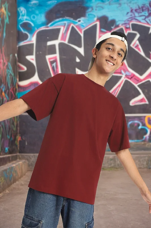 Men's Shirts with Embellished HemlinesMaroon Solid Oversized Boys T-shirt