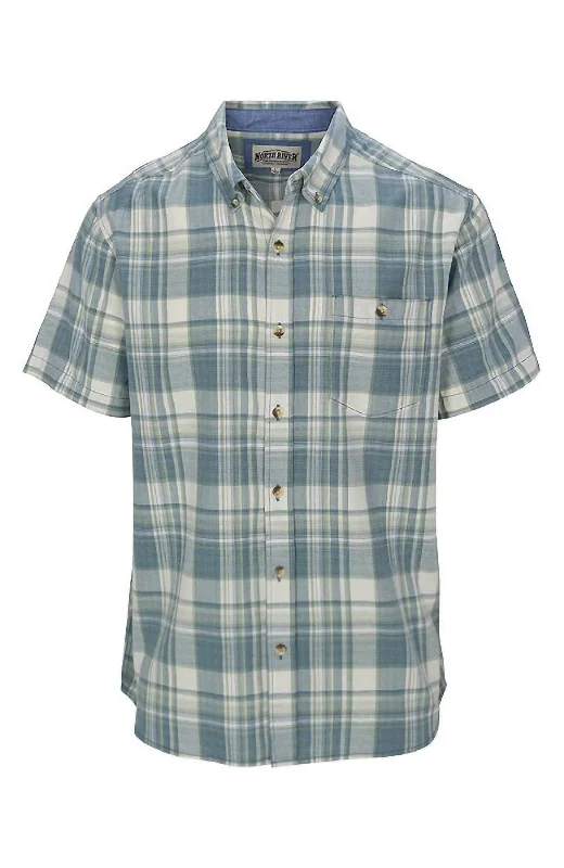 Men's Oxford Shirts for a Preppy StyleMen's Cozy Cotton Short Sleeve Plaid Shirt In Green