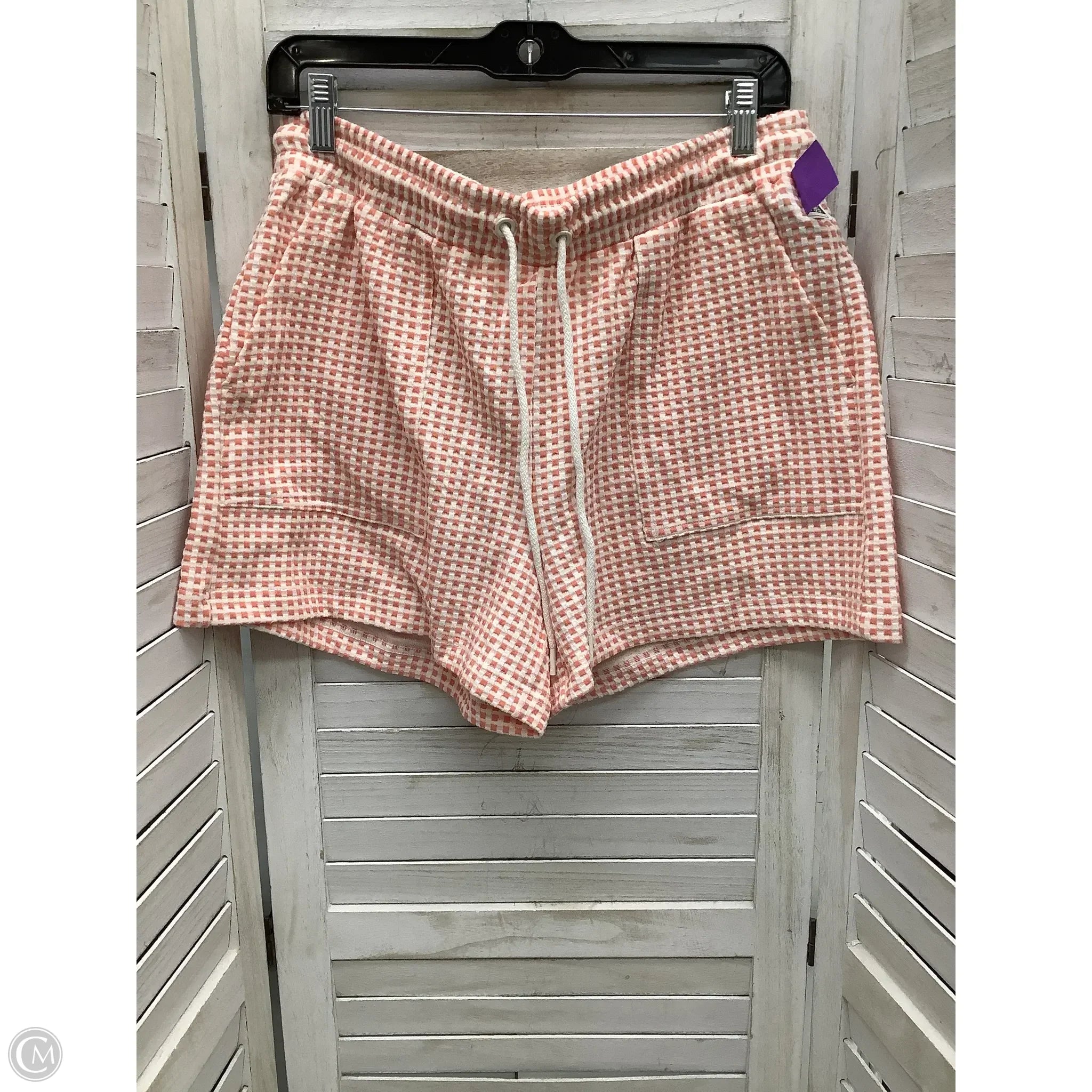 Stylish Men's Cargo PantsShorts By Lou And Grey In Pink & White, Size: M