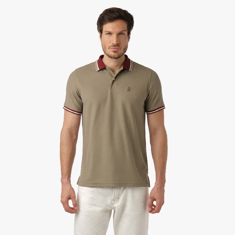 Stylish Men's HenleysMen's Contrast Neck Lines Detail Polo Shirt