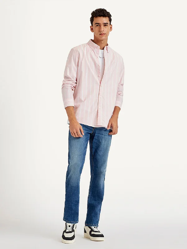 Men's Oxford Shirts for a Preppy StyleMen's Striped Slim Fit Shirt