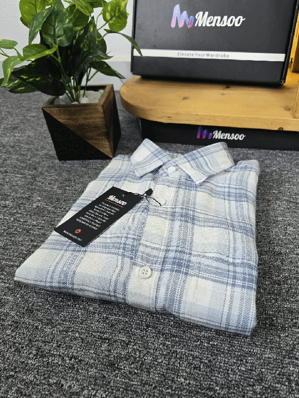 Men's Plaid Shirts for a Country CharmBlue lines on the white Check Shirt- 100% Cotton Comfort Men's Plaid Shirts for a Country CharmBlue lines on the white Check Shirt- 100% Cotton Comfort