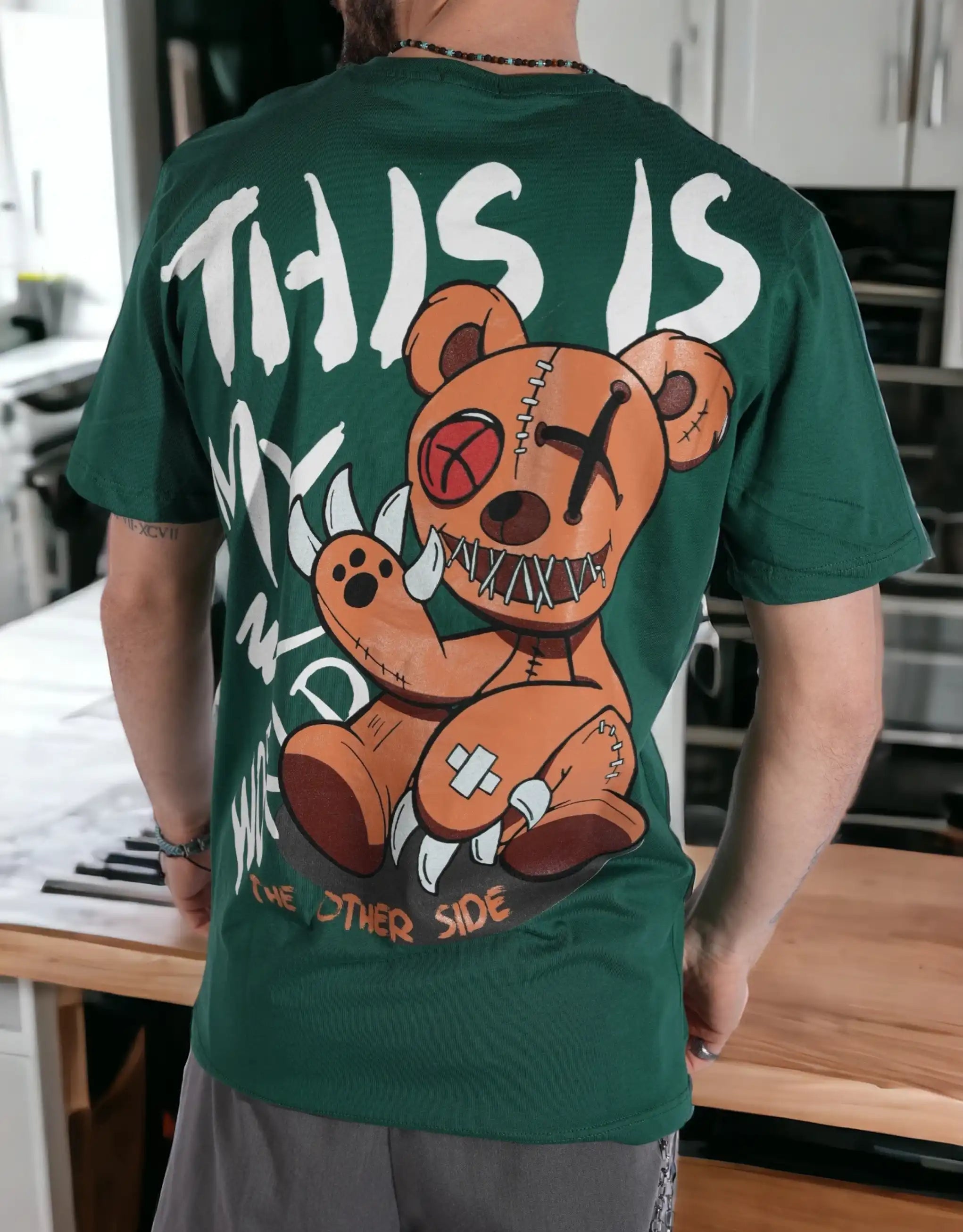 Men's Shirts with Velcro ClosuresGraphic Tee