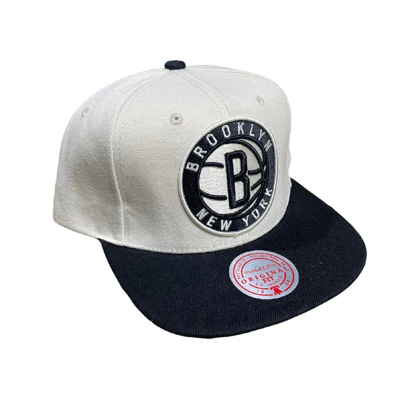 Vibrant Baseball HatsMitchell & Ness Nba Natural XL Nets Snapback (Off White/Black)