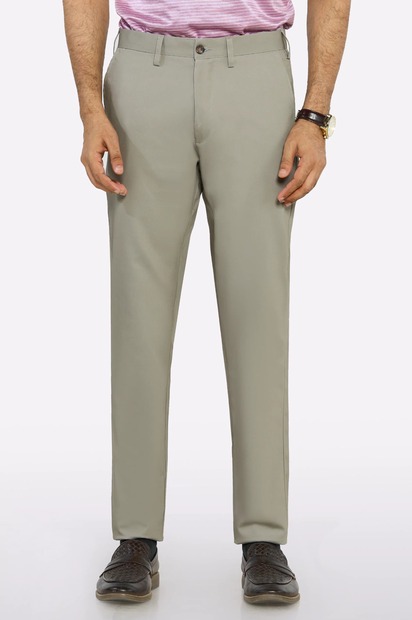 Men's Pants with Water-Resistant FabricSand Smart Fit Cotton Chino