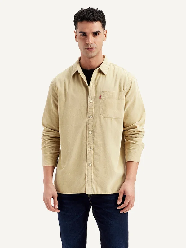 Men's V-Neck T-Shirts for a Flattering ShapeMen's Solid Slim Fit Shirt