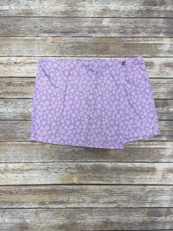 Men's Pants with Belt LoopsShorts By Wallflower  Size: 3x