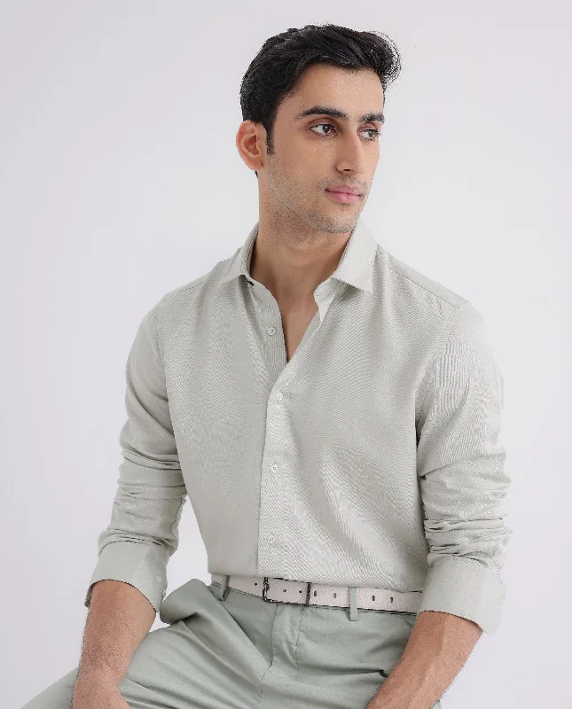 Men's Denim Shirts for a Rugged LookRare Rabbit Mens Memo LS Pastel Green Tencel Fabric Full Sleeve Regular Fit Solid Twill Shirt