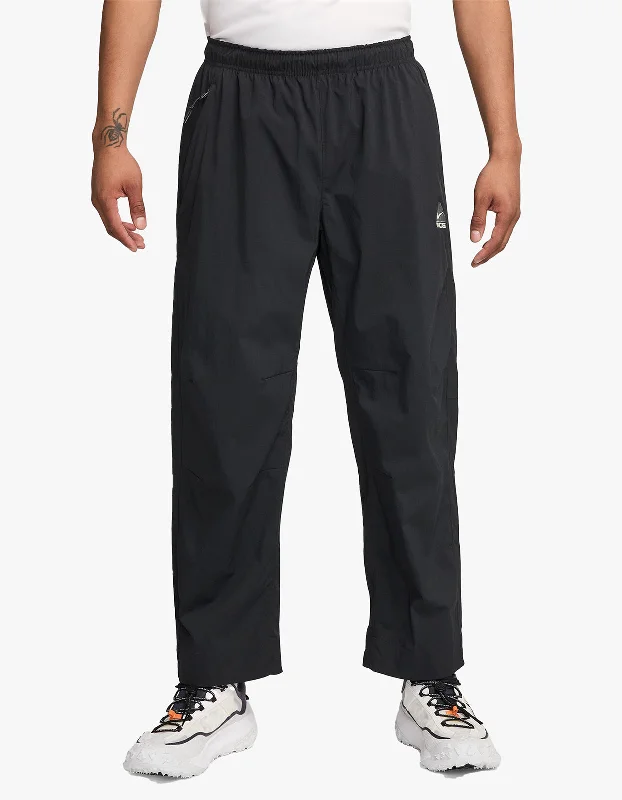 Men's Pants with Functional PocketsACG Black Iguana Pant - Black/Black/Summit White