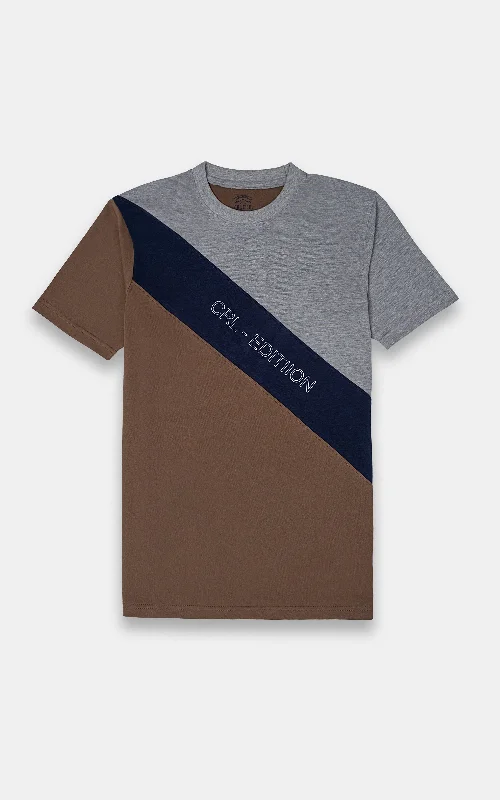 Men's Shirts with Geometric PatternsCUT AND SEW T-SHIRT KHAKI