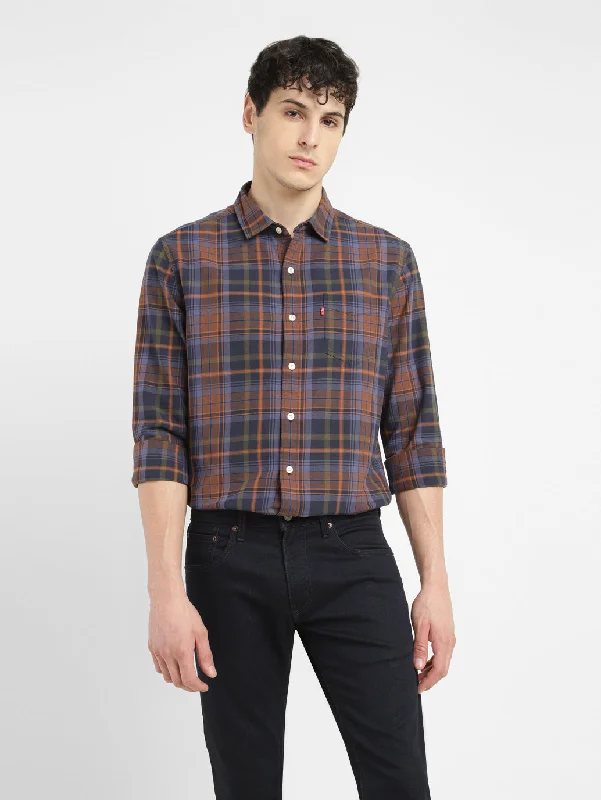 Men's Minimalist Shirts for a Clean LookMen's Checkered Slim Fit Shirt