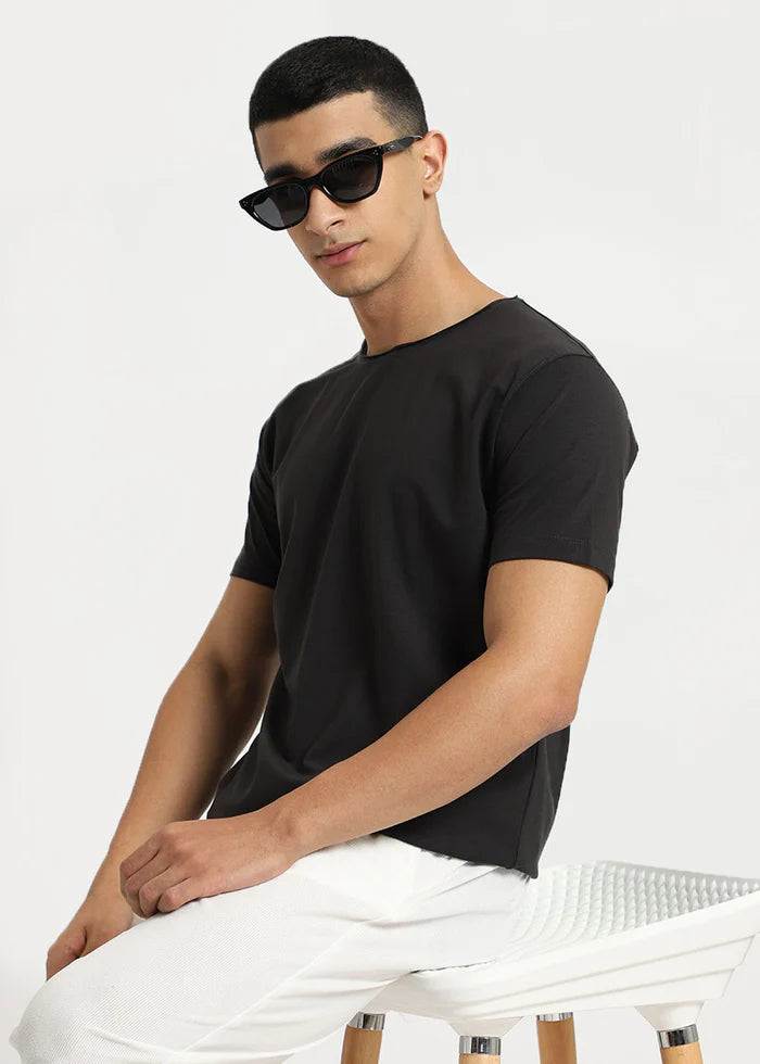Men's Shirts with Contrast StitchingShadow Grey Crew Neck T-shirt
