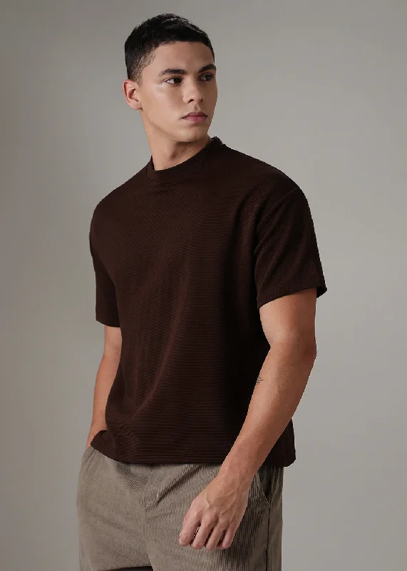 Men's Shirts with Appliqué DetailsOversized Maroon Textured T-shirt