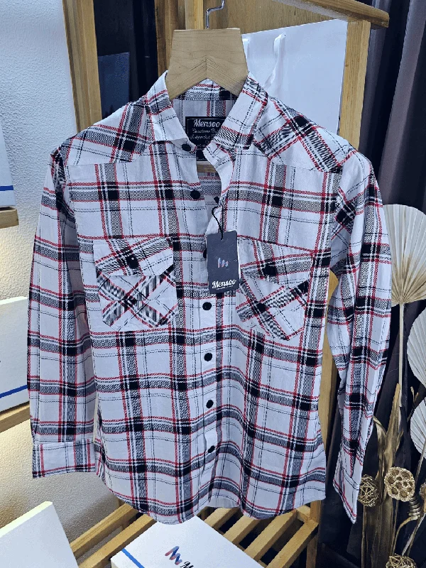 Men's Weekend Shirts for Leisurely OutingsSelf Fold Check Pocket Shirt White