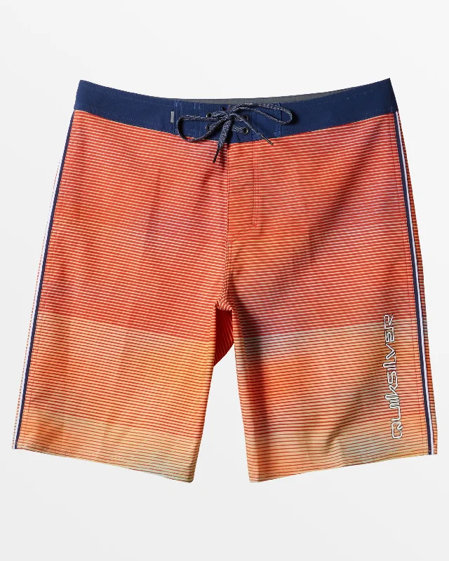 Men's Sweatpants for LoungingSurfsilk Massive 20" Boardshorts - Grenadine