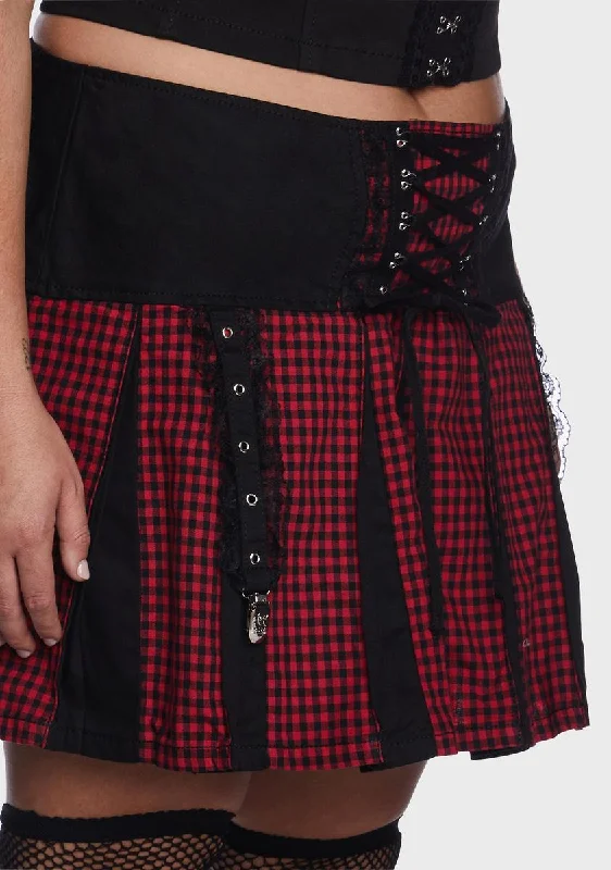 Plus Black And Red Bo Peep Pleated Garter Skirt